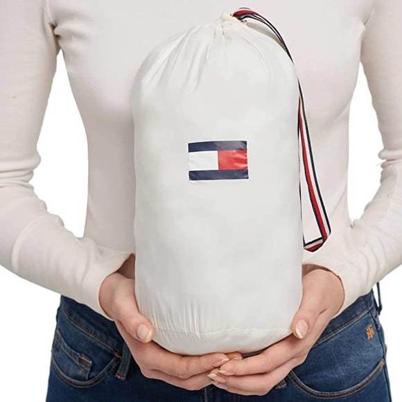 Tommy Hilfiger Women’s Packable Hooded Puffer Jacket White Medium NWT - Picture 7 of 10